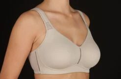 Reggiseno Micrrofibra Preformato Riduttivo Coppa D Selene Elvira -Sconto Enrico Coveri elvira tierra 17w5276