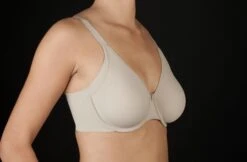 Reggiseno Preformato Senza Elastici Coppa C Selene Eugenia 8 Reggiseno Preformato Senza Elastici Coppa C Selene Eugenia -Sconto Enrico Coveri eugenia tierra 17w4638 1